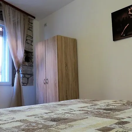 Arena View Apartman *